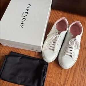 Used - Givenchy Women's White and Pink Sneakers